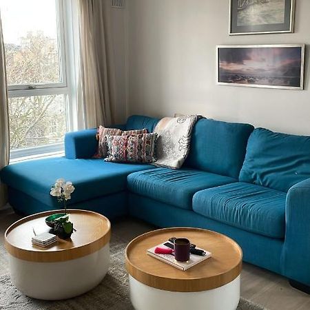 לונדון 2 Bedroom Chelsea Apartment מראה חיצוני תמונה