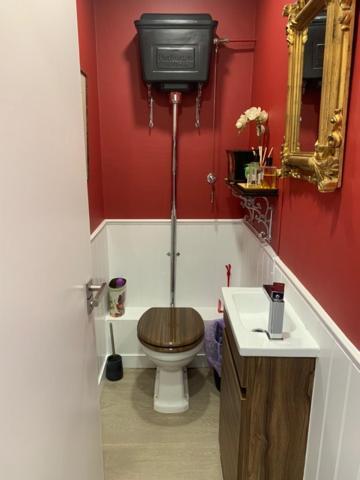 לונדון 2 Bedroom Chelsea Apartment מראה חיצוני תמונה