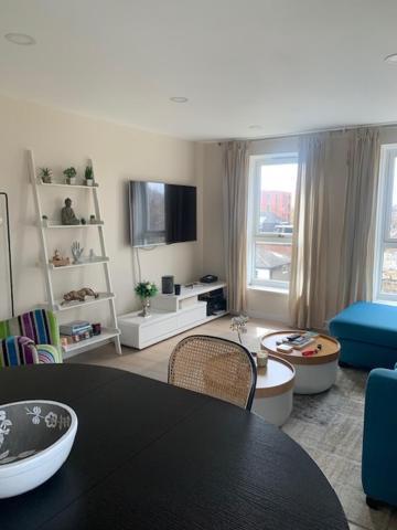 לונדון 2 Bedroom Chelsea Apartment מראה חיצוני תמונה